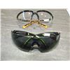 Image 1 : 1 PAIR 3M CLEAR SAFETY GLASSES, 1 PAIR SAFETY SUNGLASSES