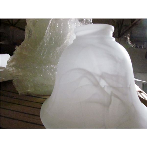 REPLACEMENT LIGHT FIXTURE GLASS ( 4 PIECES)