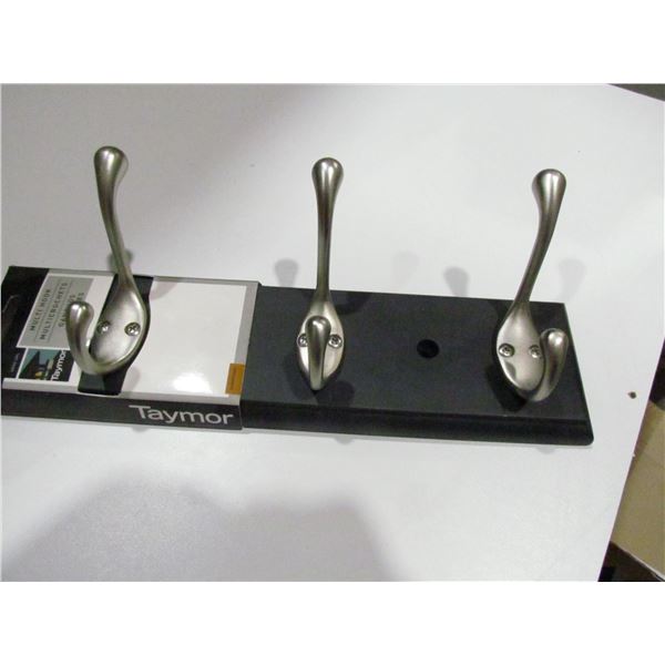 SN. COAT HOOKS ON ESPRESSO BOARD