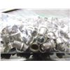 Image 1 : SHELF SUPPORT GROMMETS