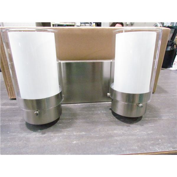 2 LIGHT VANITY WALL LIGHT, 772-702 BCH