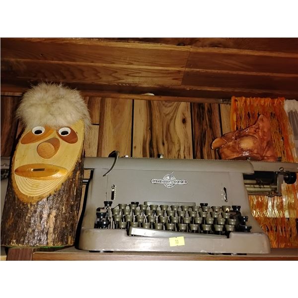 Antique Underwood Typewriter