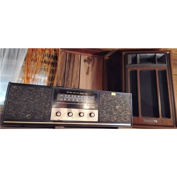 Fine Tone Sound State AM/FM Multiplayer Stereo & 2 Speakers