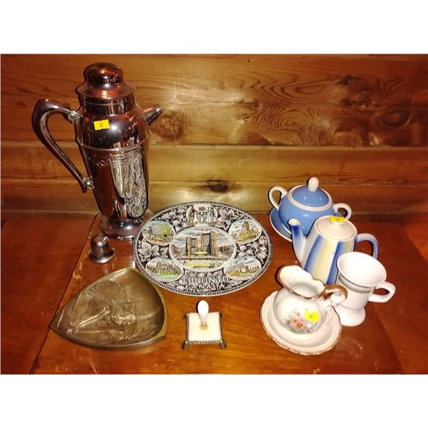 Beautiful Vintage Tea Set &  Assortment of Decorative Collectables