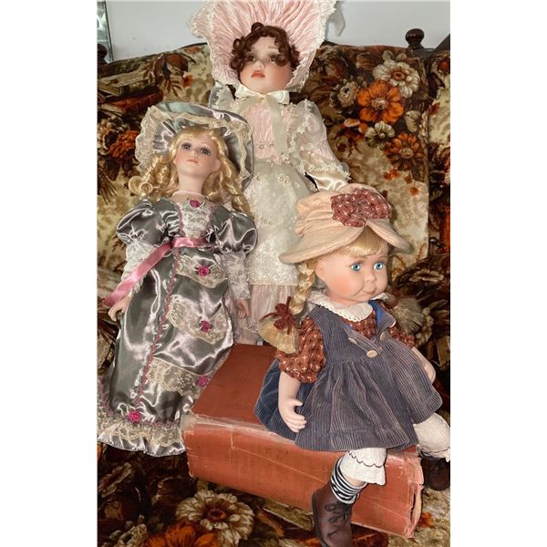 Baby Dolls Decorative Display Use only