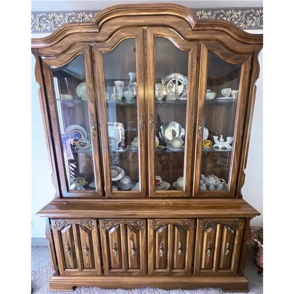 Vintage Oak China Cabinet 77x15x83