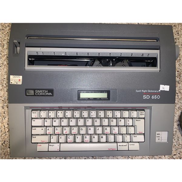 Smith Corona Model 5A  Electric Typewriter + Accessories (Turns on)