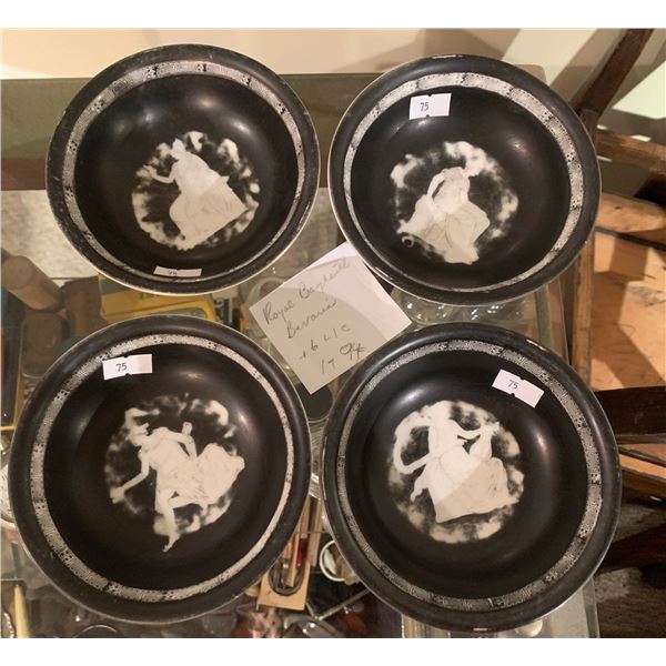 Set of decorative dishes, labeled Royal Bayreuth Bavaria 1794; set of 4