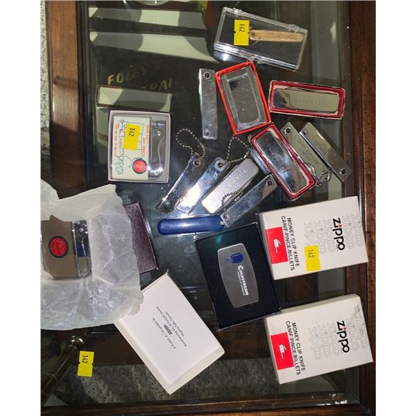 Set of vintage pocket knives