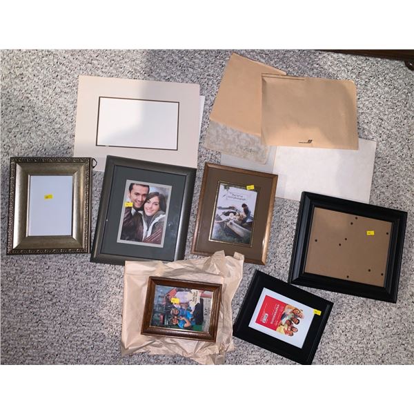 Set of various frames, many in new condition