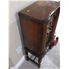 Image 3 : Antique floor radio (20W, 11D, 28T)