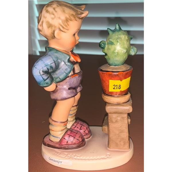Hummel Confidentially figurine #314 Hummel boy talking to a cactus, Goebel figurine