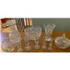 Image 1 : Set of crystal bowls, vases, etc. Plus glass items.