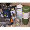 Image 1 : Various thermoses including a Stanley