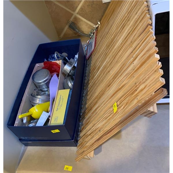 Set of kitchen tools and a wooden 'country cooler'