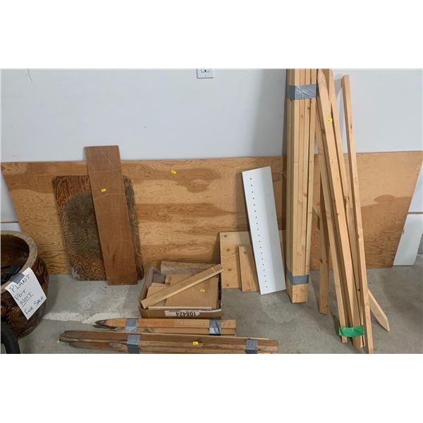 Selection of wood pieces; Large wooden piece is 26W, 77T ; large white piece is 13W, 95T