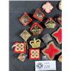 Image 2 : Lot Of Vintage British Military Crowns, Patches & Pips