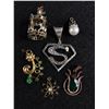Image 1 : Collection of Vintage Pendants