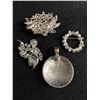 Image 2 : 4 Rhinestone Brooches