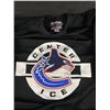 Image 2 : CCM Vancouver Canucks Sz 52 Center Ice Jersery