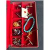 Image 2 : Vintage Mens Dresser Case w/ Assorted Cuff Links, Pins & More