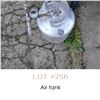 Image 1 : Lot 256