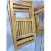 Image 2 : 4 Folding wooden chairs