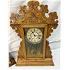 Image 3 : 2 Wooden clocks