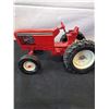 Image 2 : Ertl Tractor & Gravity Feed Wagon