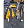 Image 7 : Assorted Tools