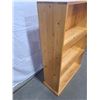 Image 3 : Wooden Bookshelf with Bottom Base