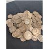 Image 11 : Assortment of American Currency