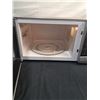 Image 2 : Kenmore Microwave