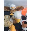 Image 10 : Variety Of Stuffed Animals