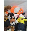 Image 9 : Variety Of Stuffed Animals