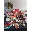 Image 1 : Assorted Christmas Decor