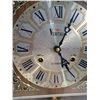 Image 2 : Veritas Clock