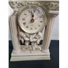 Image 4 : Cherub decor