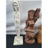 Image 2 : Assorted statues