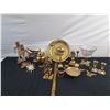 Image 1 : Brass and brass like decor
