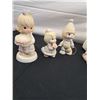 Image 2 : Assorted figurines