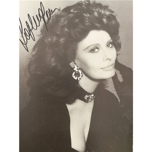 Sophia Loren signed photo