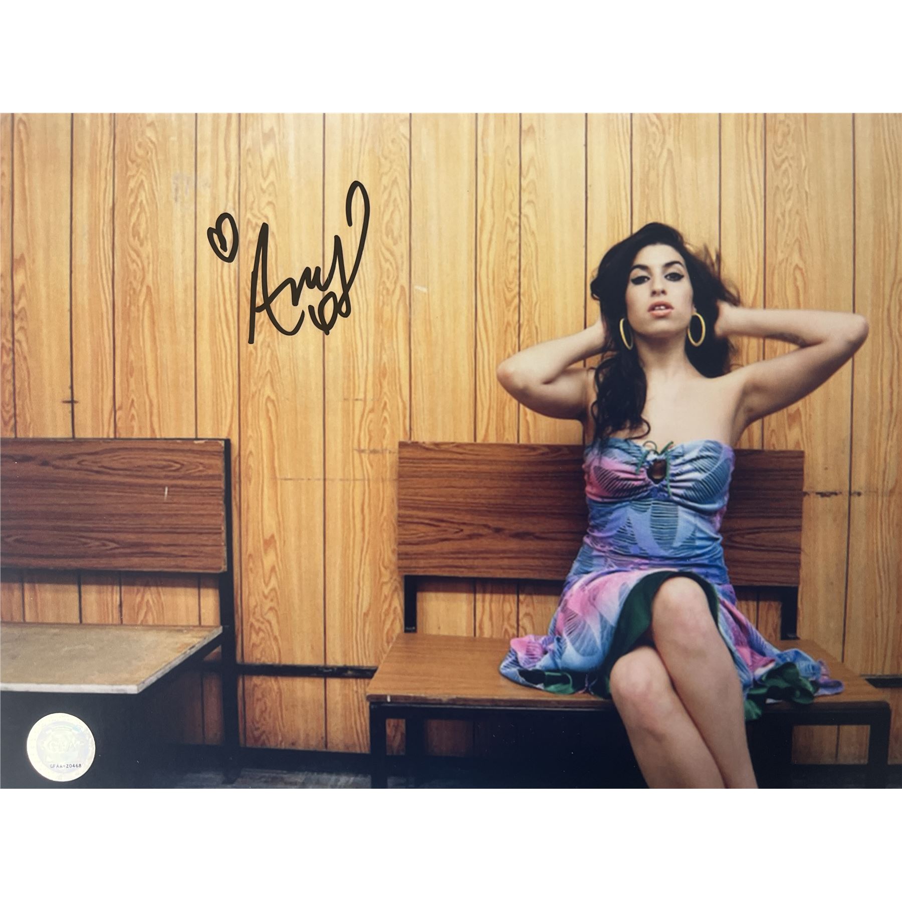 AMY WINEHOUSE signed autographed photo COA Hologram main image 0