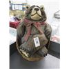 Image 1 : Carved Bear Décor - 2