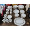 Image 1 : Signature Brown Trim China Set