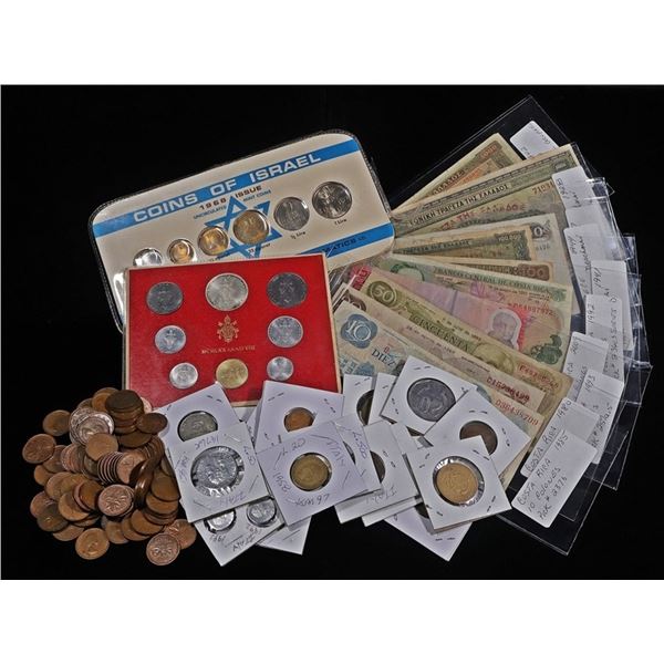 COLLECTORS LOT FOREIGN COINS & CURRENCY