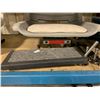 Image 4 : GREY COMMERCIAL PRODUCTION CAMERA OPERATOR SEAT / BARCO LOUNGER  WITH FOOTREST