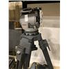 Image 2 : FOCUS FLUID DRAG COMMERCIAL PRODUCTION LARGE CAMERA TRIPOD WITH SOFT TRANSPORT CASE