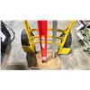 Image 3 : PNEUMATIC 2 WHEEL HAND TRUCK WITH 2 VARIOUS SIZED INDUSTRIAL BUBBLE LEVELS