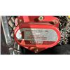Image 3 : COFFIN RED 1 TON INDUSTRIAL CHAIN HOIST IN BLACK PLASTIC CRATE